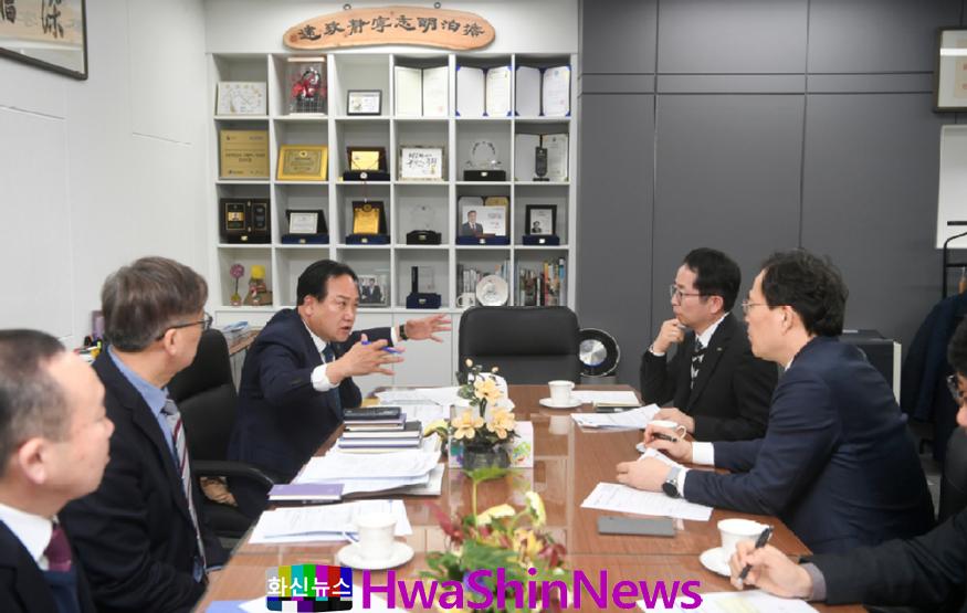 1-1 세교2지구 등 교통개선대책 이권재 오산시장이 직접 나서 해결 copy.JPG